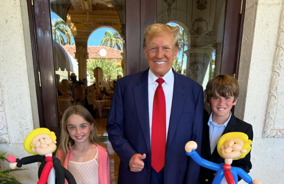 Trump Spends Time With Grandchildren For Easter